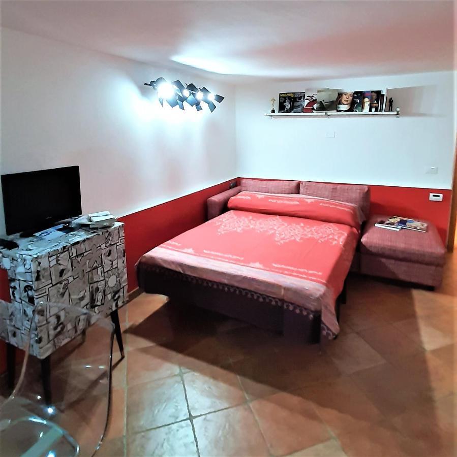 Movie Star Apartment With Garden 피렌체 외부 사진