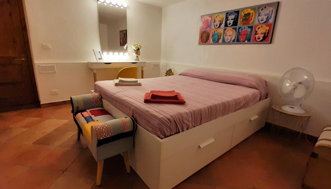 Movie Star Apartment With Garden 피렌체 외부 사진
